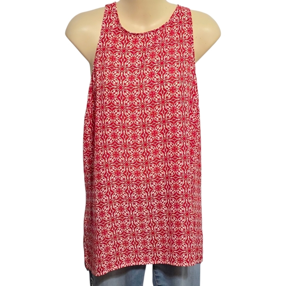 Pink Rose Red and White Patterned Tank Top